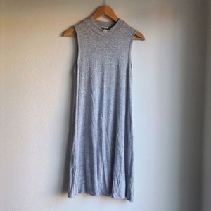 Mock neck sleeveless dress